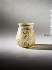 Beaker  
 Photographer:Meidad Suchowolski