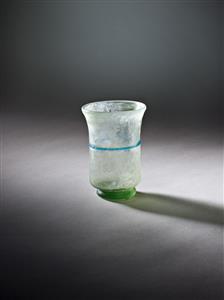 Tumbler  
 Photographer:Meidad Suchowolski