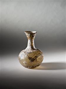 Bottle
Photographer:Meidad Suchowolski