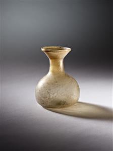 Bottle  
 Photographer:Meidad Suchowolski
