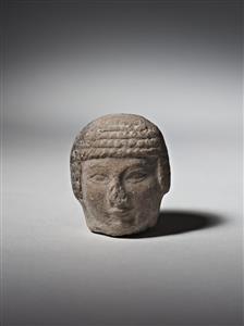 Head Pillar figurine
Photographer:Meidad Suchowolski