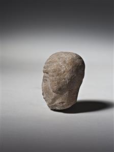 Head Pillar figurine
Photographer:Meidad Suchowolski