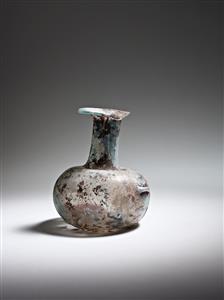 Bottle Ball-Shaped 
 Photographer:Meidad Suchowolski