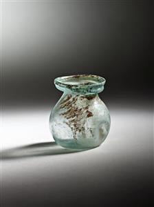 Small Jar
Photographer:Meidad Suchowolski