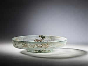 Bowl  
 Photographer:Meidad Suchowolski