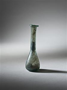 Bottle Piriform 
 Photographer:Meidad Suchowolski