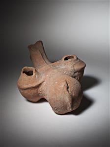 Zoomorphic Vessel
Photographer:Meidad Suchowolski