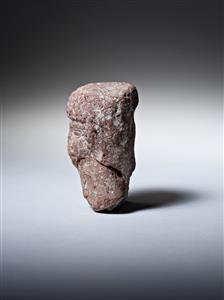 Head Pillar figurine
Photographer:Meidad Suchowolski
