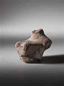 Torso Pillar figurine
Photographer:Meidad Suchowolski