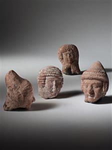 Head Pillar figurine
Photographer:Meidad Suchowolski