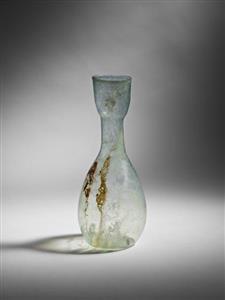 Bottle  
 Photographer:Meidad Suchowolski
