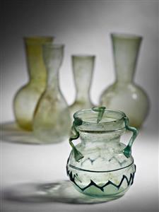 Bottle  
 Photographer:Meidad Suchowolski