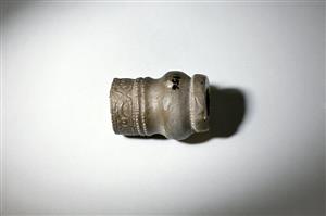 Handle Pipe Inscribed
Photographer:Yolovitch Yael