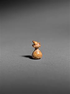 Head Sceptre Decorated in Relief
Photographer:Meidad Suchowolski