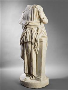 Body Statue Female Image  
 Photographer:Meidad Suchowolski