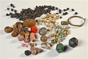 Bead
Photographer:Yolovitch Yael