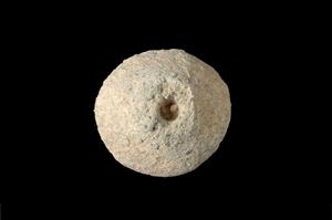 Spindle Whorl Biconical 
 Photographer:Yolovitch Yael