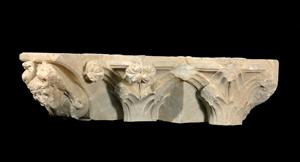 Balustrade Decorated in Relief
Photographer:Yolovitch Yael