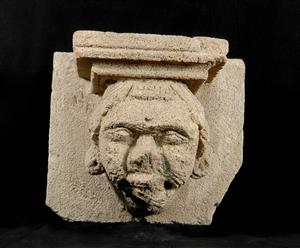 Worked stone Decorated in Relief 
 Photographer:Yolovitch Yael