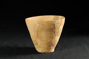 V-Shaped Bowl
Photographer:Yolovitch Yael