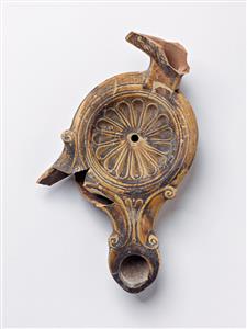 Multi-Nozzled Lamp Roman Imperial
Photographer:Meidad Suchowolski