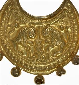 Earring  