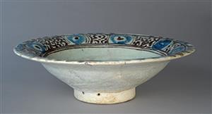 Bowl With Vegetal Decoration
Photographer:Clara Amit