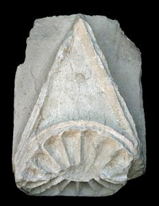 Architectural Element Decorated in Relief 
 Photographer:Mariana Salzberger