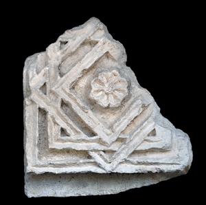 Architectural Element Decorated in Relief 
 Photographer:Mariana Salzberger
