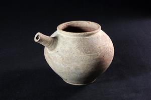 Teapot Megiddo Family
Photographer:Yolovitch Yael