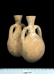 Pilgrim Flask Double
Photographer:Clara Amit