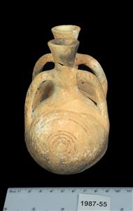 Pilgrim Flask Double
Photographer:Clara Amit