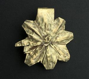 Pendant Engraved
Photographer:Clara Amit
