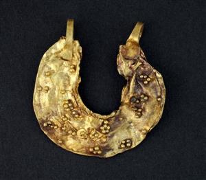 Earring From Hoard
Photographer:Clara Amit