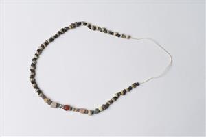Necklace  
 Photographer:Meidad Suchowolski