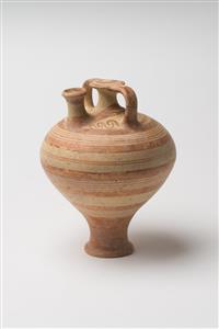 Stirrup Jar Mycenean 
 Photographer:Meidad Suchowolski