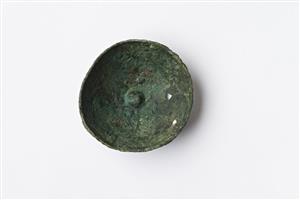 Small Bowl Omphalos Base 
 Photographer:Meidad Suchowolski