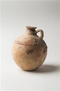 Jug Phoenician 
 Photographer:Meidad Suchowolski