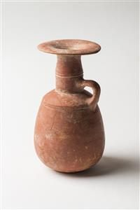 Jug Akhziv Ware 
 Photographer:Meidad Suchowolski