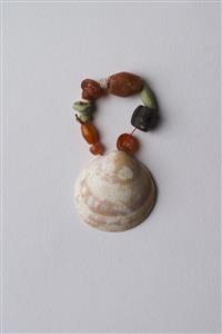 Beads  
 Photographer:Meidad Suchowolski