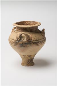 Piriform Vase Mycenean 
 Photographer:Meidad Suchowolski