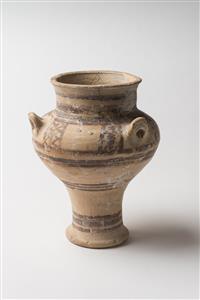 Piriform Vase Imitation Mycenean 
 Photographer:Meidad Suchowolski