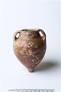 Amphoriskos (all periods) Slipped Red 
 Photographer:Meidad Suchowolski