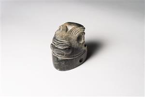 Head Figurine Zoomorphic  
 Photographer:Meidad Suchowolski