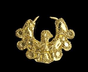 Earring Bird-Shaped
Photographer:Clara Amit