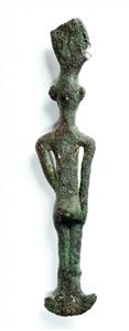 Figurine Female Figure 
 Photographer:Clara Amit