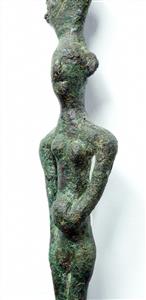 Figurine Female Figure 
 Photographer:Clara Amit