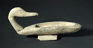 Box (without Lid) Cosmetic Box Zoomorphic  
 Photographer:Clara Amit