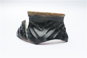 Rim Bowl Khirbet Kerak  
 Photographer:Meidad Suchowolski