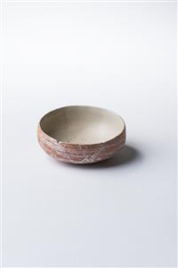 Small Bowl Slipped Red 
 Photographer:Meidad Suchowolski
